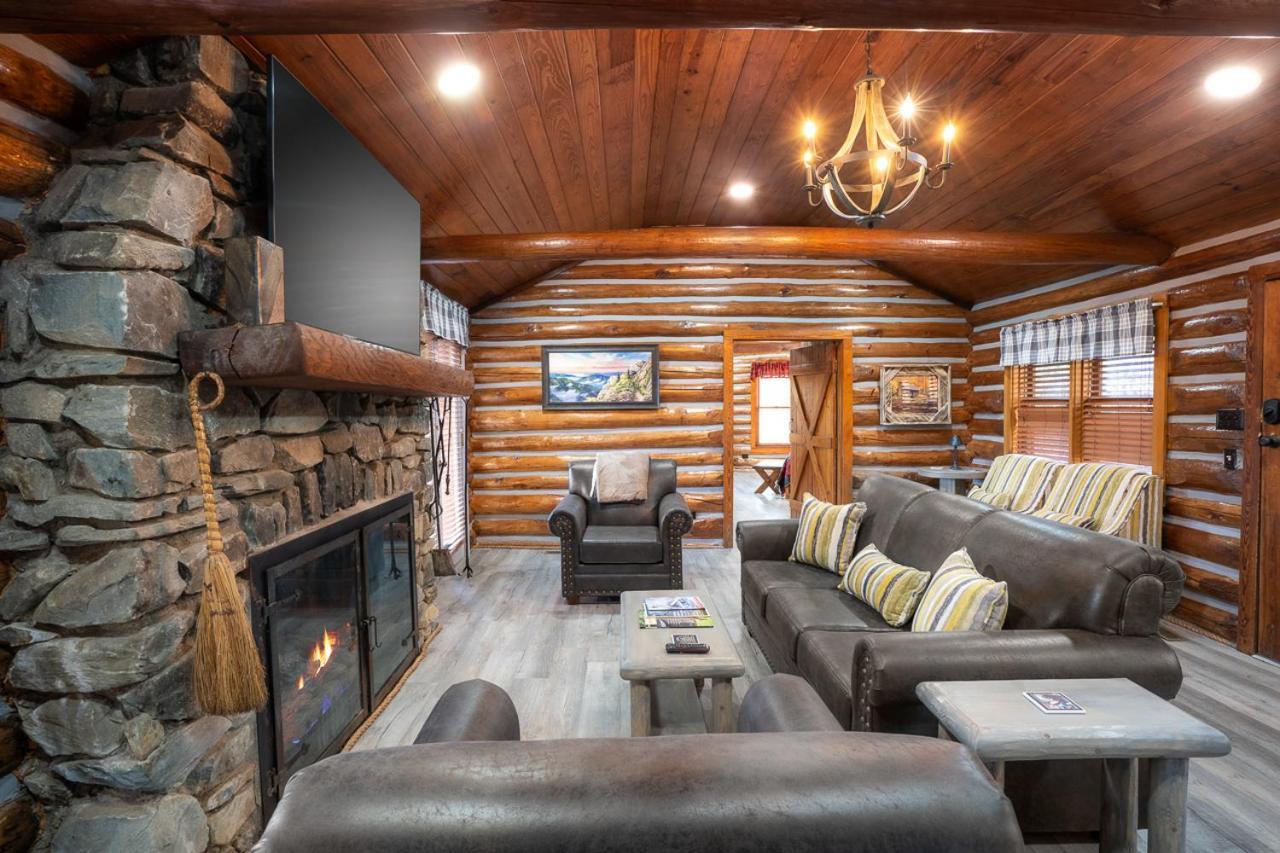 Buckhorn Hideaway By Stony Brook Cabins Gatlinburg Exterior photo