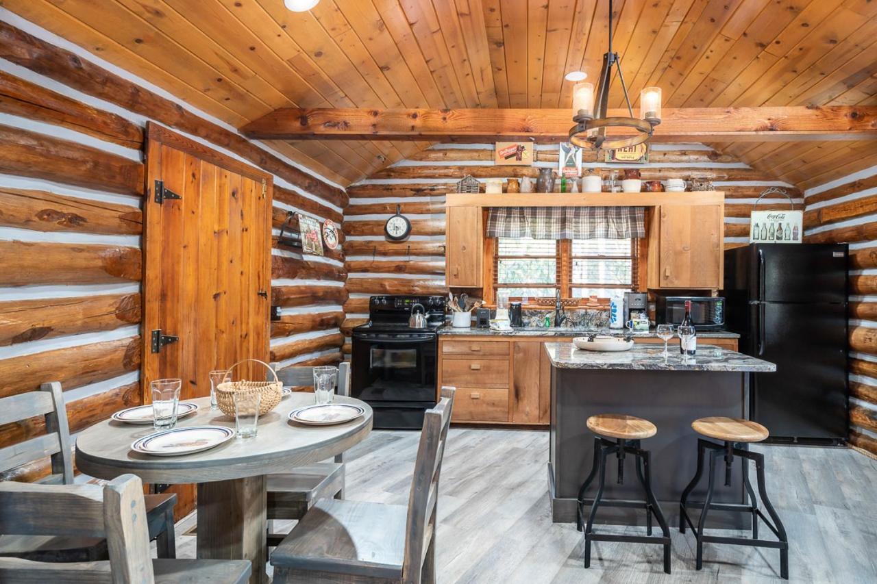 Buckhorn Hideaway By Stony Brook Cabins Gatlinburg Exterior photo